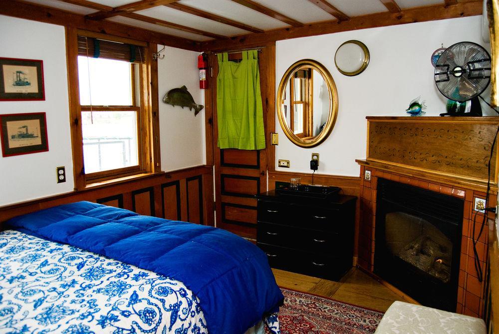 The Covington Houseboat Saint Paul Exterior foto